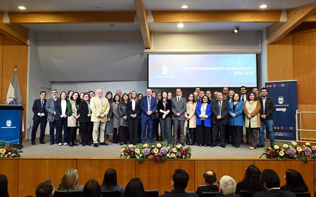 Rector Umaña presentó a la comunidad UBB y regional equipo directivo que le acompañará en su segundo período